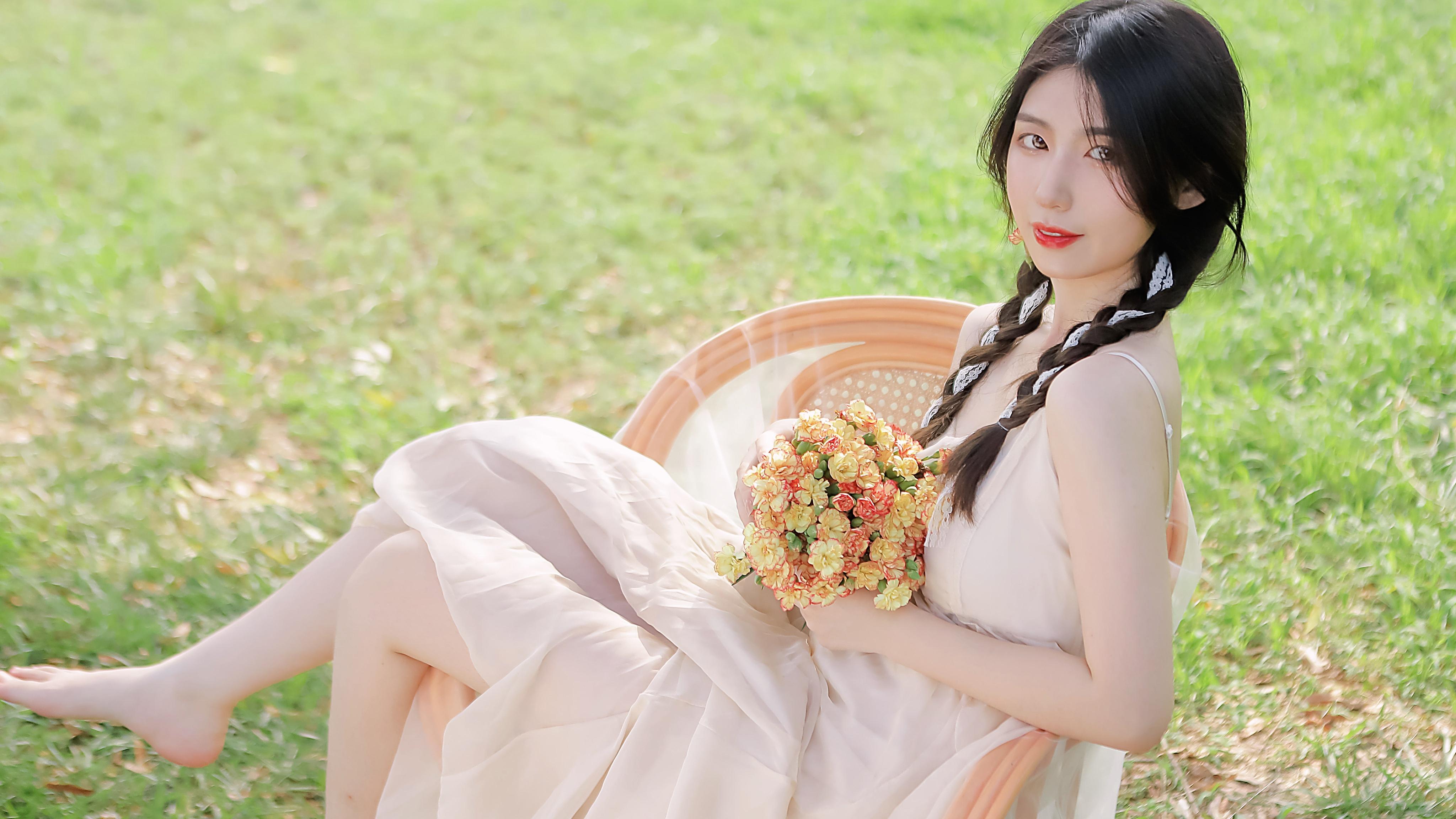 国家移民管理局：上半年全国移民管理机构共签发口岸签证43万证次